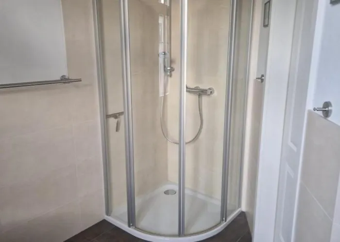 Daire Neu! Schubert *